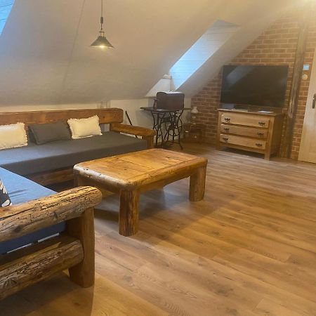 Banská Štiavnica Apartmany Pod Schodami מראה חיצוני תמונה