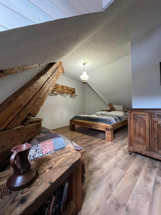Banská Štiavnica Apartmany Pod Schodami מראה חיצוני תמונה