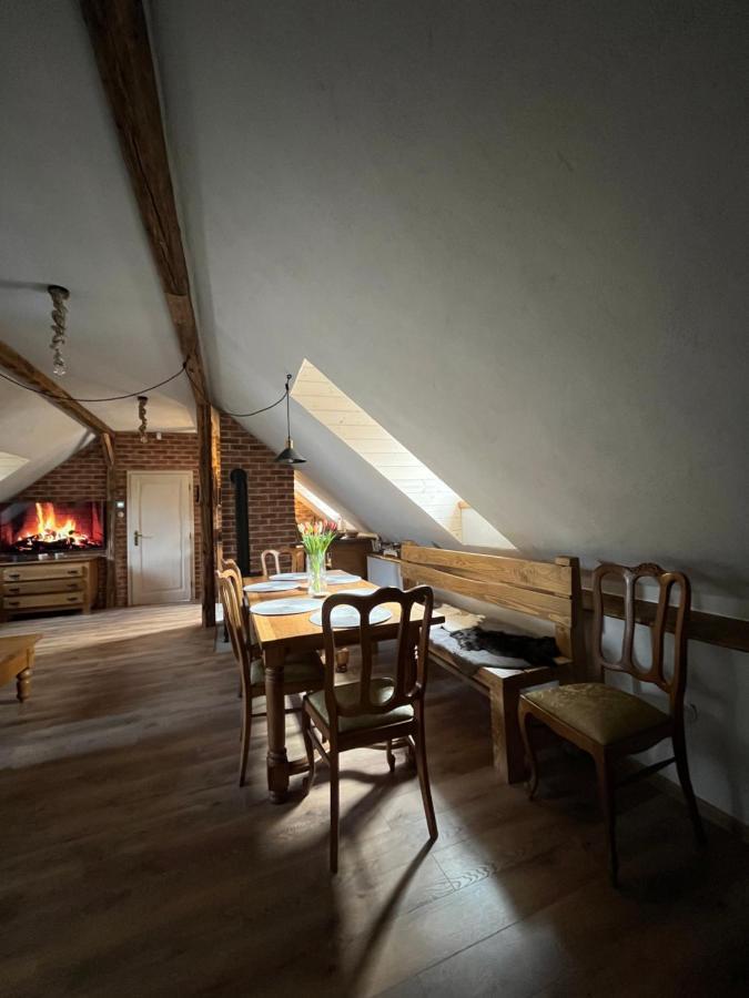 Banská Štiavnica Apartmany Pod Schodami מראה חיצוני תמונה